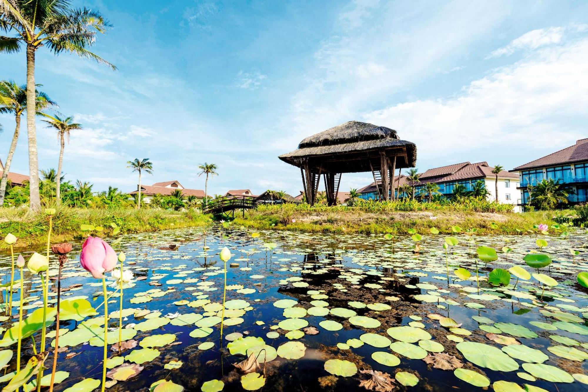 Отель Robinson Nam Hoi An Тамки Экстерьер фото