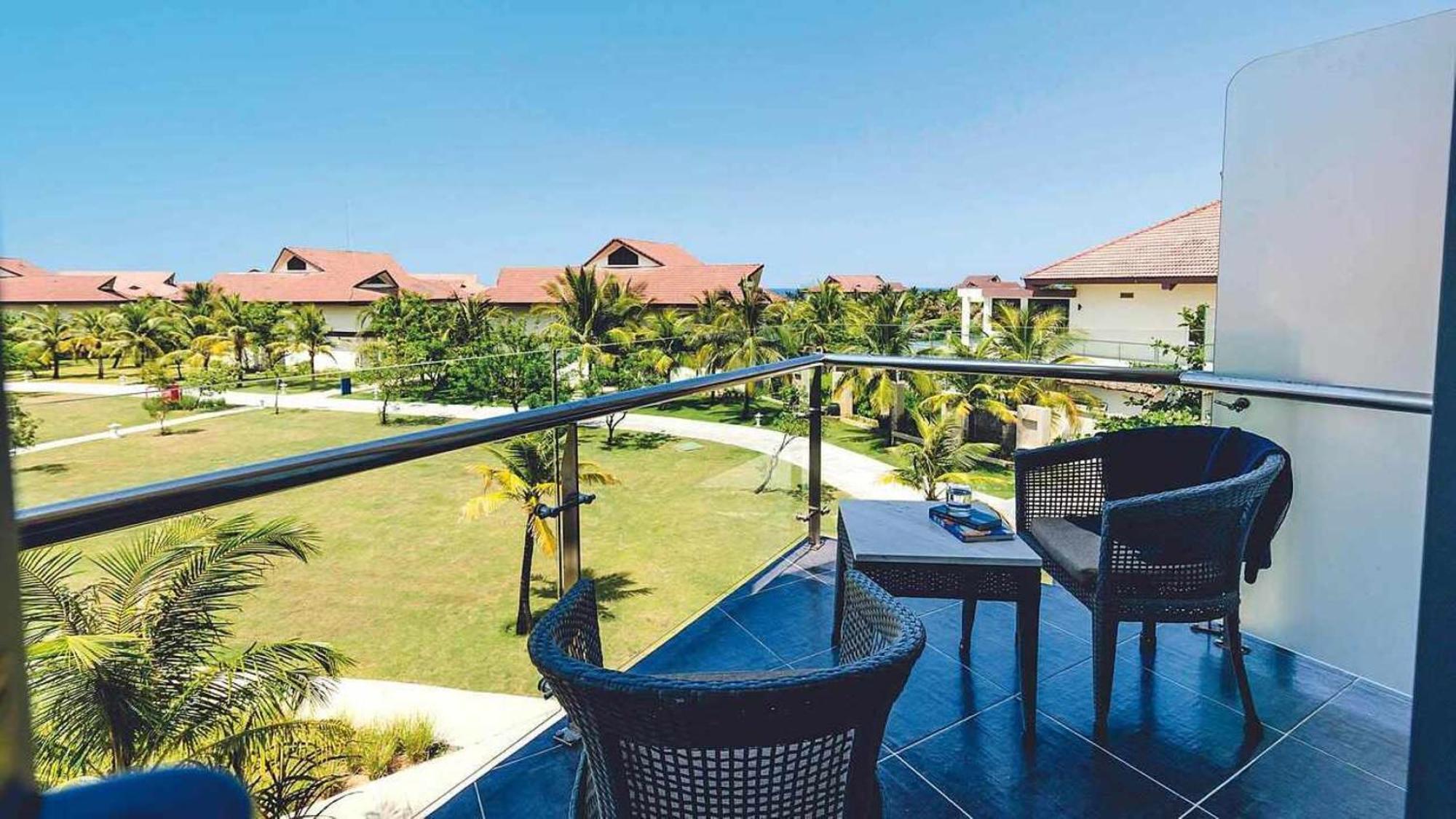 Отель Robinson Nam Hoi An Тамки Экстерьер фото