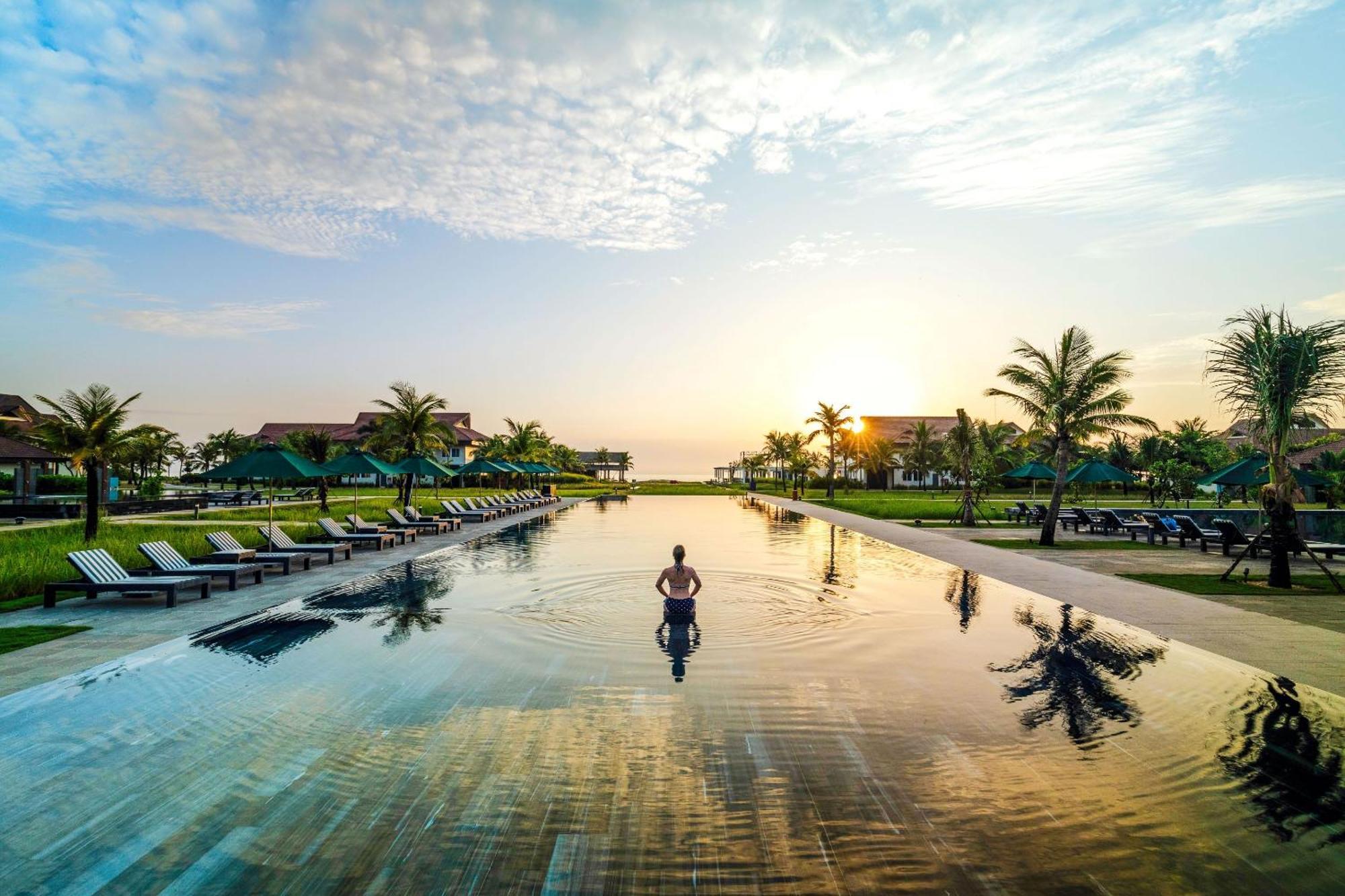 Отель Robinson Nam Hoi An Тамки Экстерьер фото
